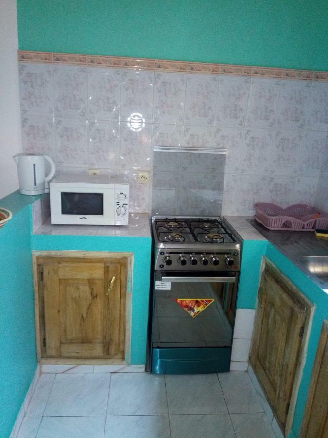 مبيت وإفطار سالي بوخْتيودال Chez Coumba Et Daniel المظهر الخارجي الصورة